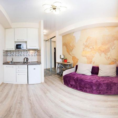New Studio In The Center - Korolenka Str. 25/62 Apartment Харков Екстериор снимка